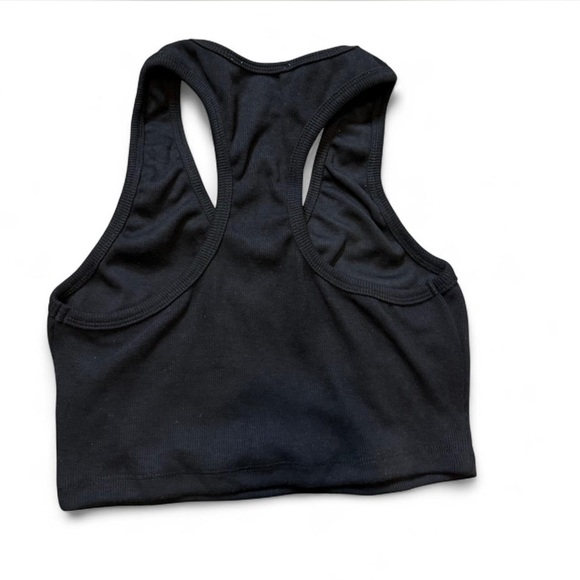 Racerback Cropped Tank Top - Picture 3 of 16